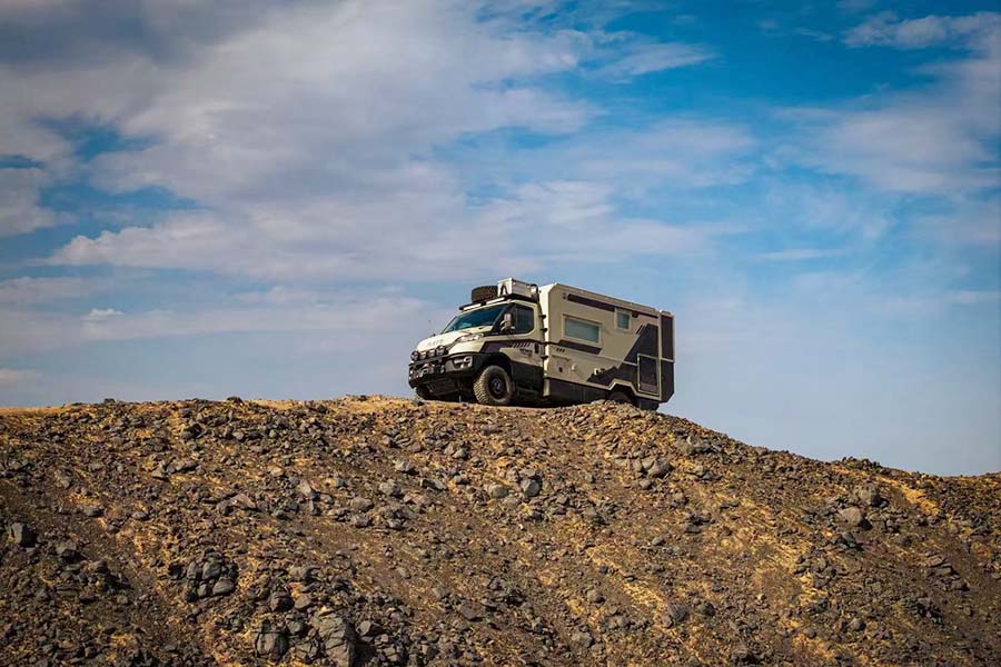 兰迪钛金属真空玻璃 高效隔热与防结露房车方案